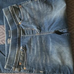 Levi's Pull on Skinny Jeans